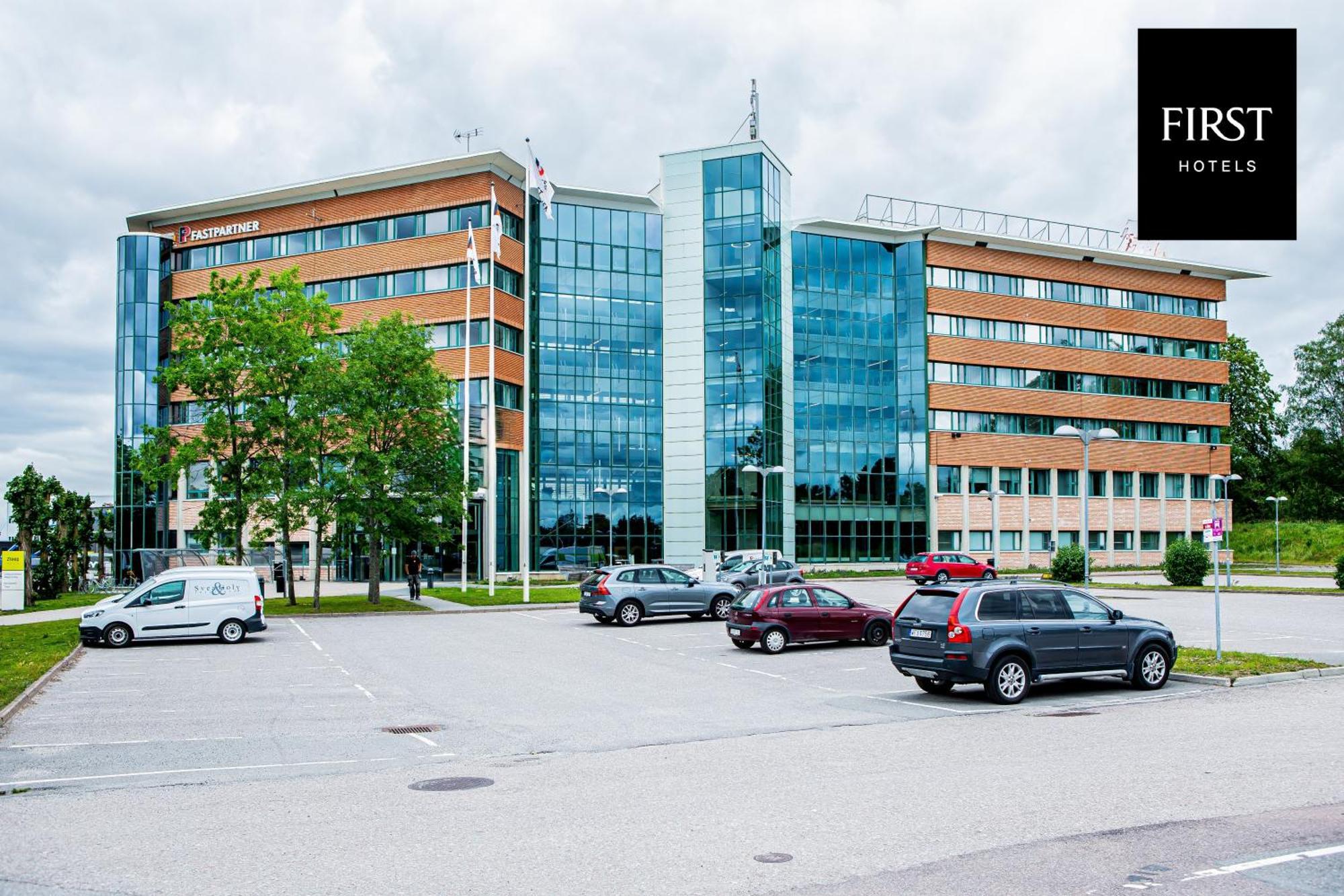 Zleep Hotel Upplands Väsby Buitenkant foto