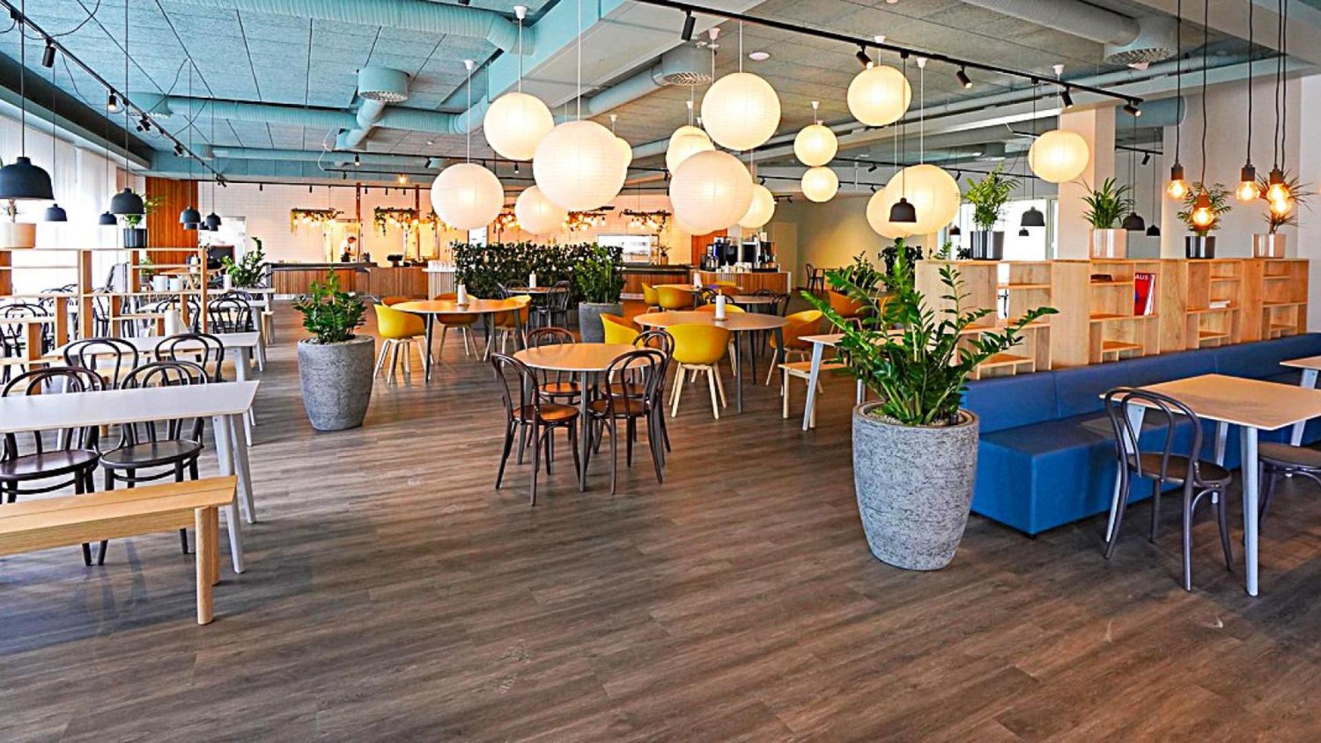 Zleep Hotel Upplands Väsby Buitenkant foto