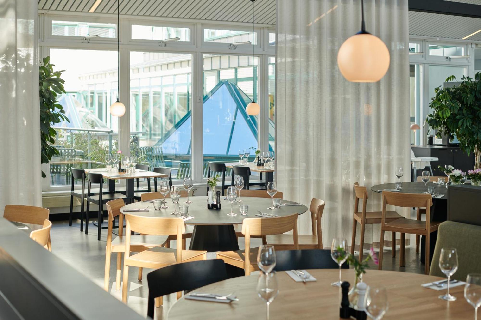 Zleep Hotel Upplands Väsby Buitenkant foto